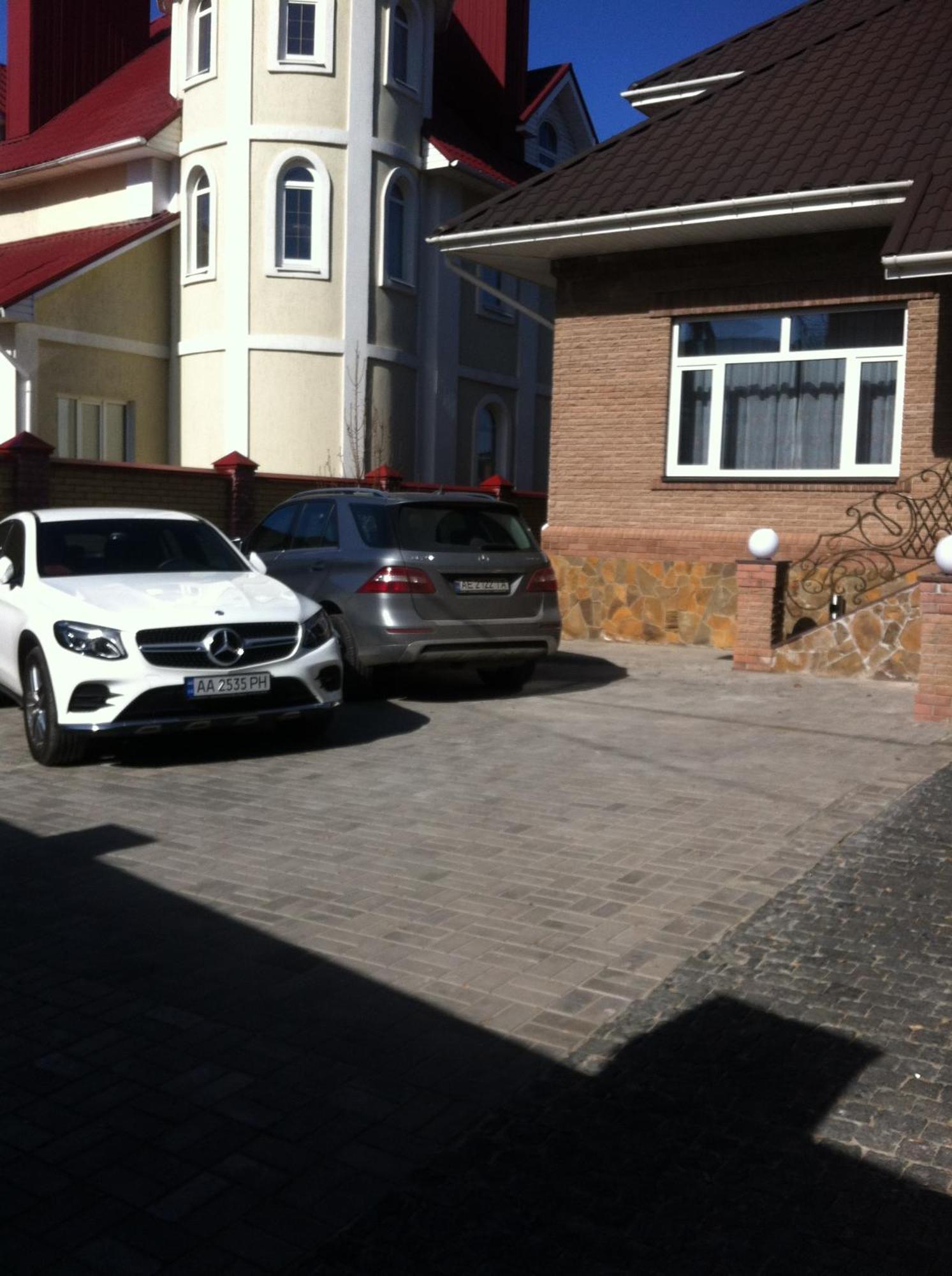 Barin House Hotel ซูมี ภายนอก รูปภาพ