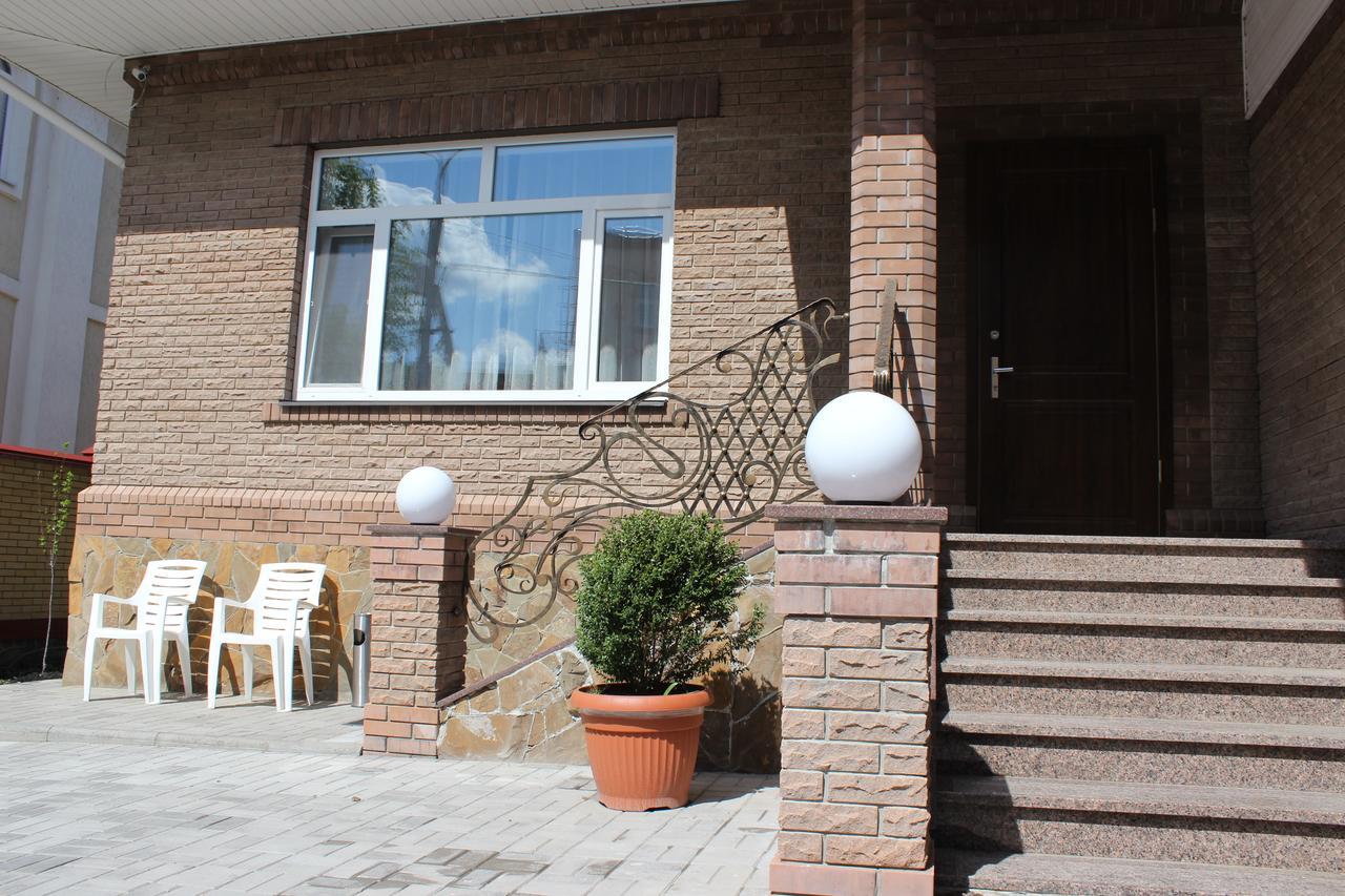 Barin House Hotel ซูมี ภายนอก รูปภาพ